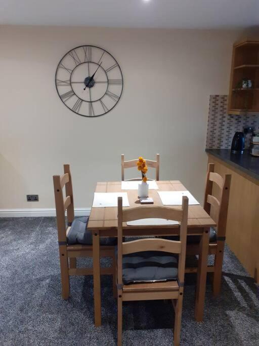 Alexandra Place Skipton Child And Dog Friendly Bagian luar foto